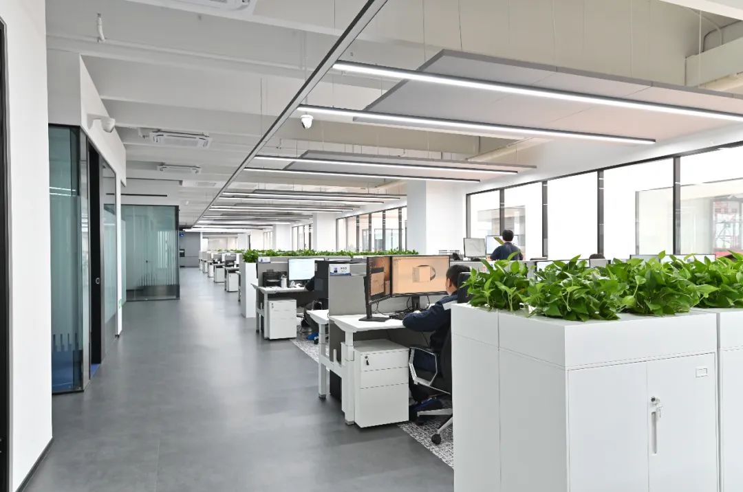 The new building of Mikrouna Company 